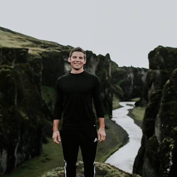 Profile Picture of Randy Troyer (@rtroyer9009) on Poshmark