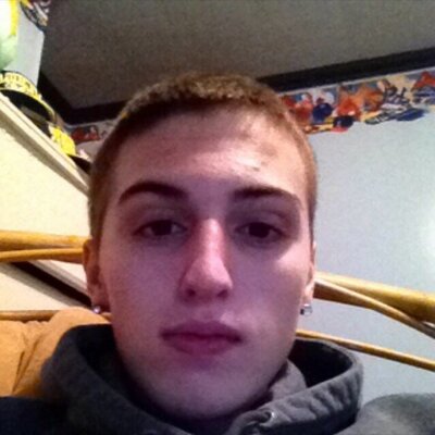 Profile Picture of Corey Jones (@BaseGodYolo420) on Twitter