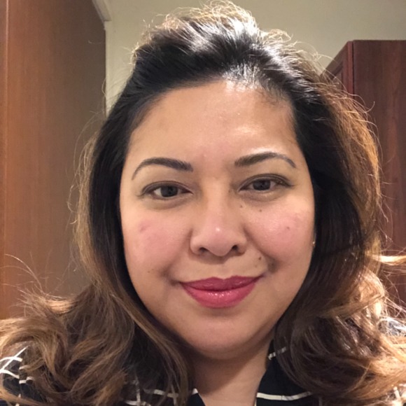 Profile Picture of Anna rheena Boado (@rheena_woods) on Poshmark