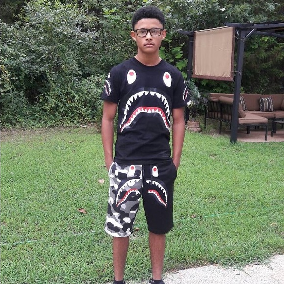 Profile Picture of Tahir Qareeb (@tq0710) on Poshmark