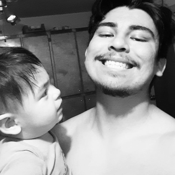 Profile Picture of Alex Vigil (@trapgodv) on Poshmark