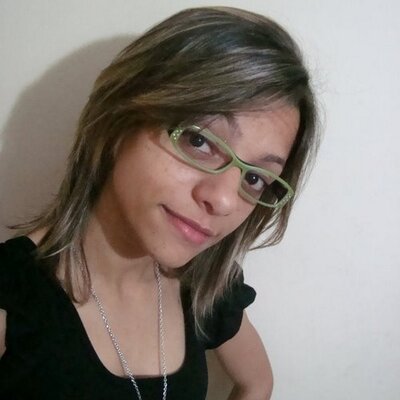 Profile Picture of Roberta Gil (@robertinnha) on Twitter