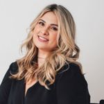 Profile Picture of Julia Bueno (@juliabuenobeauty) on Instagram