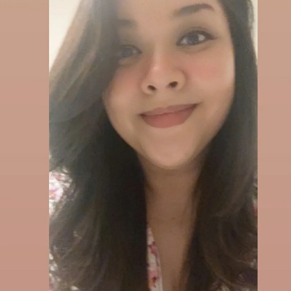 Profile Picture of Gabriela Grajeda (@gabygrajeda11) on Poshmark