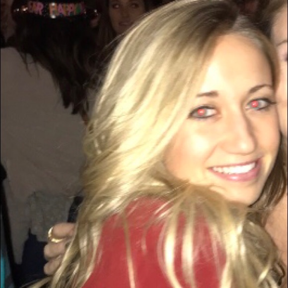 Profile Picture of Casey Derobertis (@caseydero1) on Poshmark