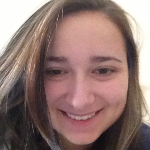 Profile Picture of Christine Wittmeyer (@cwittmeyer) on Poshmark