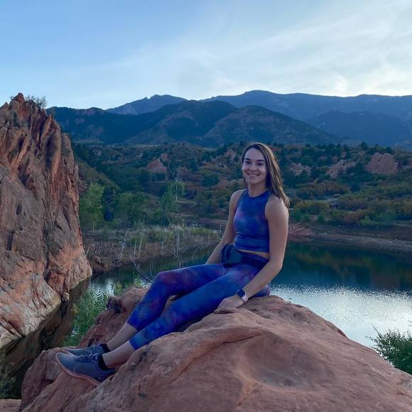 Profile Picture of Katie Melchioris (@kmelchioris) on Poshmark