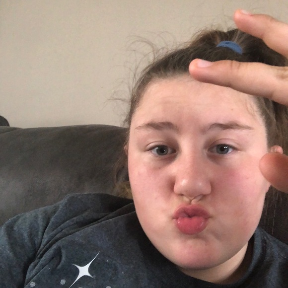 Profile Picture of Kaley Barrett (@kaley_barrett) on Poshmark