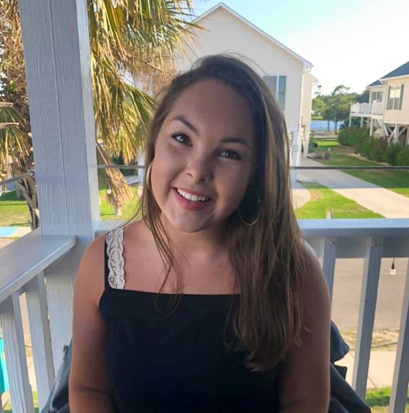 Profile Picture of Shana Loudermelk (@shanafaith03) on Poshmark