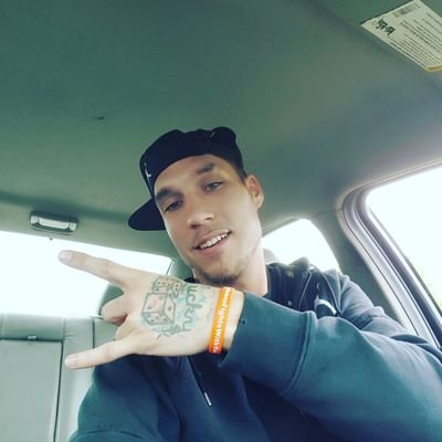 Profile Picture of Steve Lowman (@SteveLowman7) on Twitter