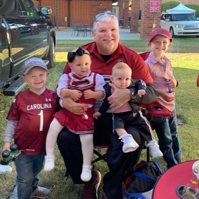 Profile Picture of Tim Vaughn (@TimVaughn1215) on Twitter