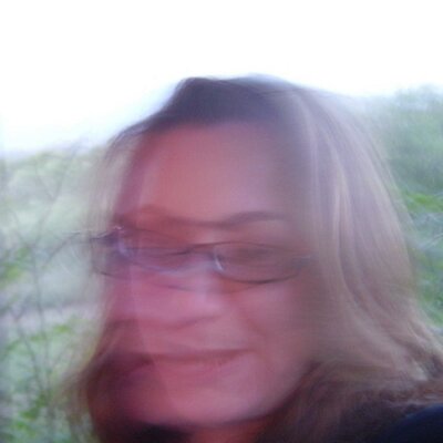 Profile Picture of Beth Kolko (@bkolko) on Twitter