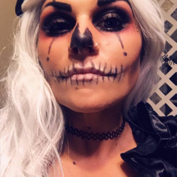 Profile Picture of Wendy Gasinski (@wendygasinski) on Poshmark