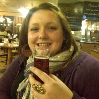 Profile Picture of Helen Louise Howells (@HMBarberJames) on Twitter