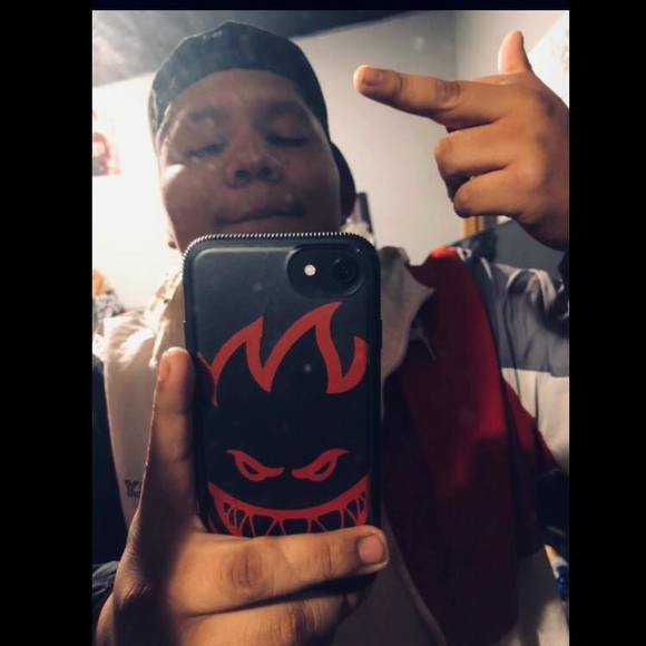 Profile Picture of Keith Mcleod (@keithmcleod307) on Poshmark