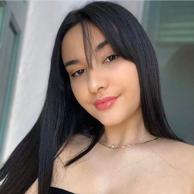 Profile Picture of Melissa Raynard (@melissaraynard1) on Twitter