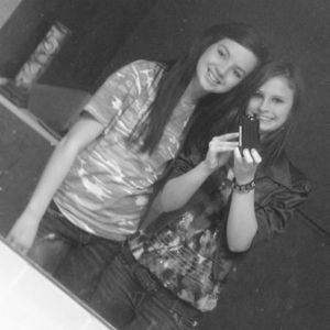 Profile Picture of Savanna Moore (@savvyluvzyooh) on Myspace