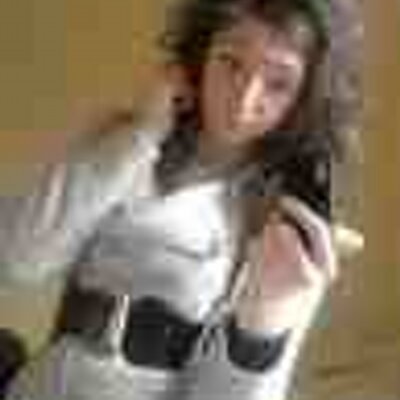 Profile Picture of Gina (@GeorginaParris) on Twitter