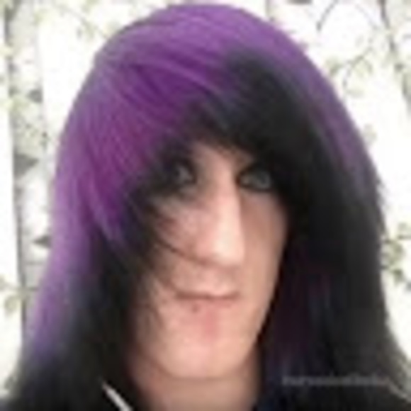 Profile Picture of Caden Readshaw (@26readshaw) on Poshmark