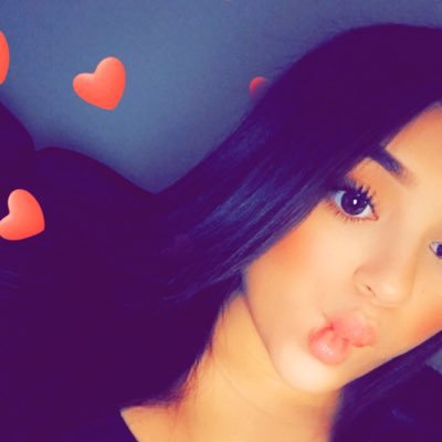 Profile Picture of Crystal Loya (@CrystalLoya7) on Twitter