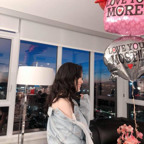 Profile Picture of Nguyen Diane (@hianhdiane) on Poshmark