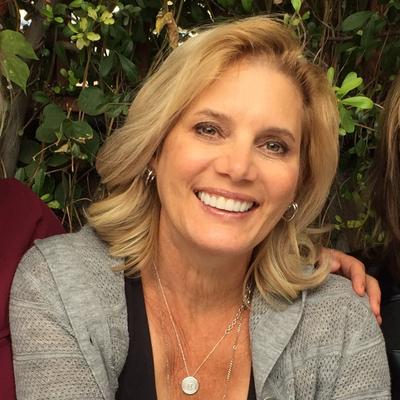 Profile Picture of Audrey Stearns (@audreystearns) on Twitter