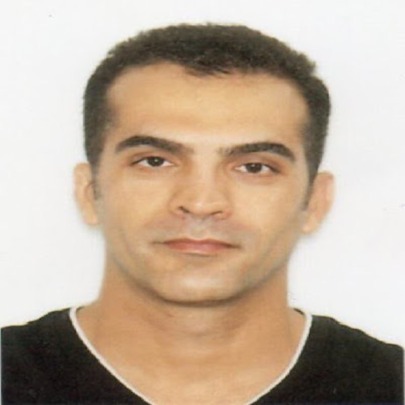 Profile Picture of Mehrdad Bakhtiary (@mebakh) on Poshmark