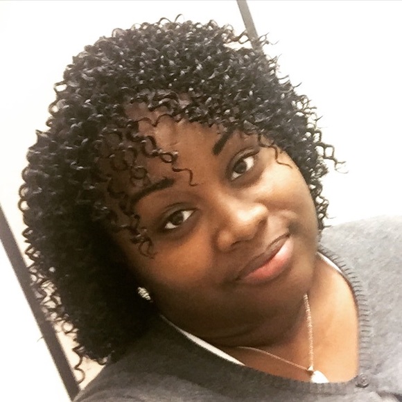 Profile Picture of Almissa Mcconneyhead (@sassymissa) on Poshmark