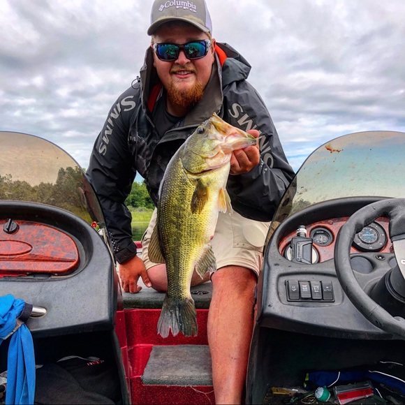 Profile Picture of Lincoln Horsman (@lincolnhorsman) on Poshmark