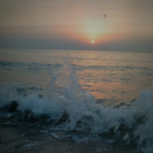 Profile Picture of Michelle Lore (@michellelore) on Poshmark