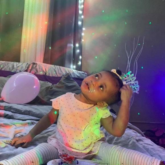 Profile Picture of Lindsay Acon (@lindsayacon) on Poshmark