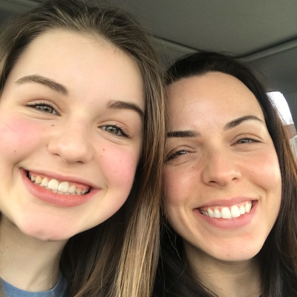 Profile Picture of Sarah Korpak (@skorpak) on Poshmark