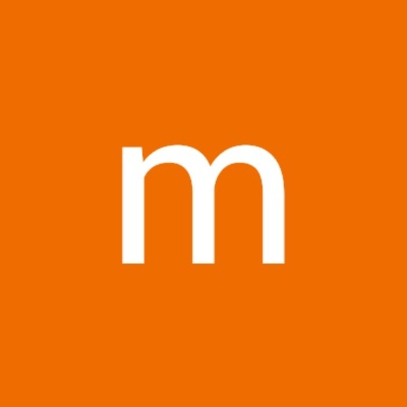 Profile Picture of Martina Sims (@butterme66) on Poshmark