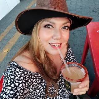 Profile Picture of Maggy Guzmán (@guzman.margarita) on Instagram