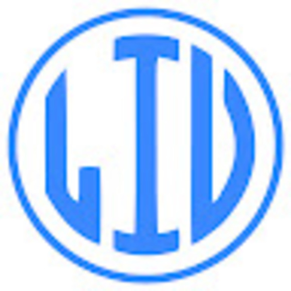 Profile Picture of Liv Eutsler (@liveutsler11) on Poshmark