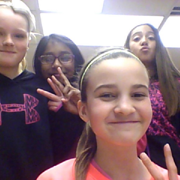 Profile Picture of Ashlyn Erickson (@ashlyndancer) on Poshmark