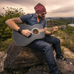 Profile Picture of Howard Lloyd (@howardlloyd13) on Twitter