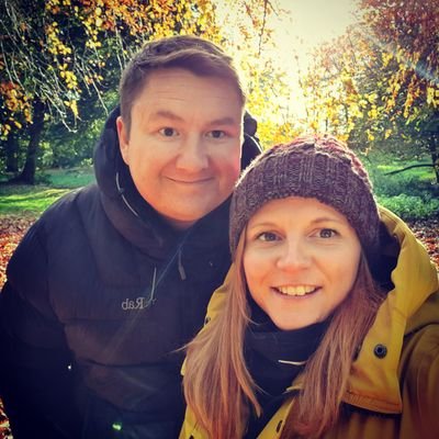 Profile Picture of Debbie Treadwell (@Debtreaders) on Twitter