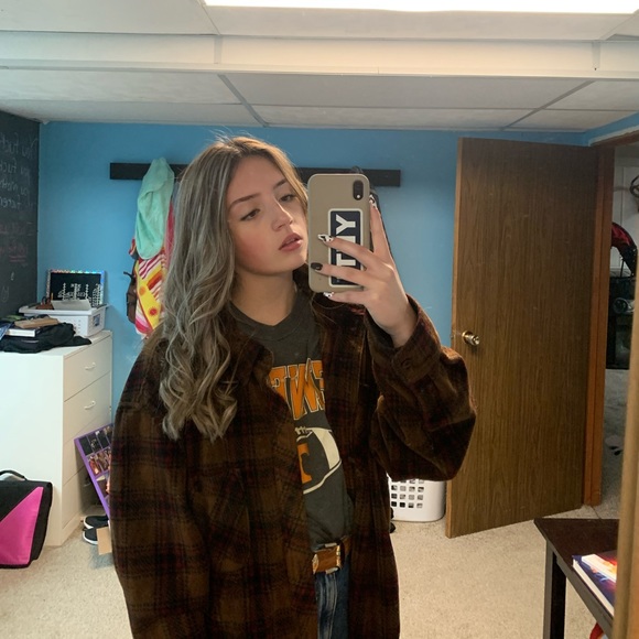 Profile Picture of Madison Markwart (@maddymarkwart) on Poshmark