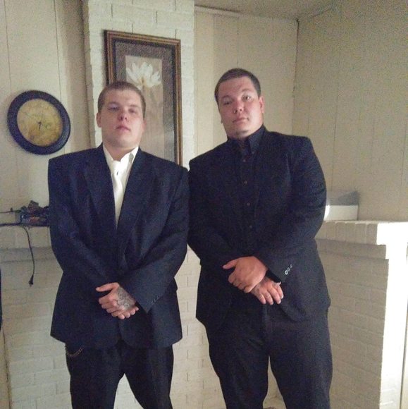 Profile Picture of Kyle Shahan (@kyleshahan) on Poshmark