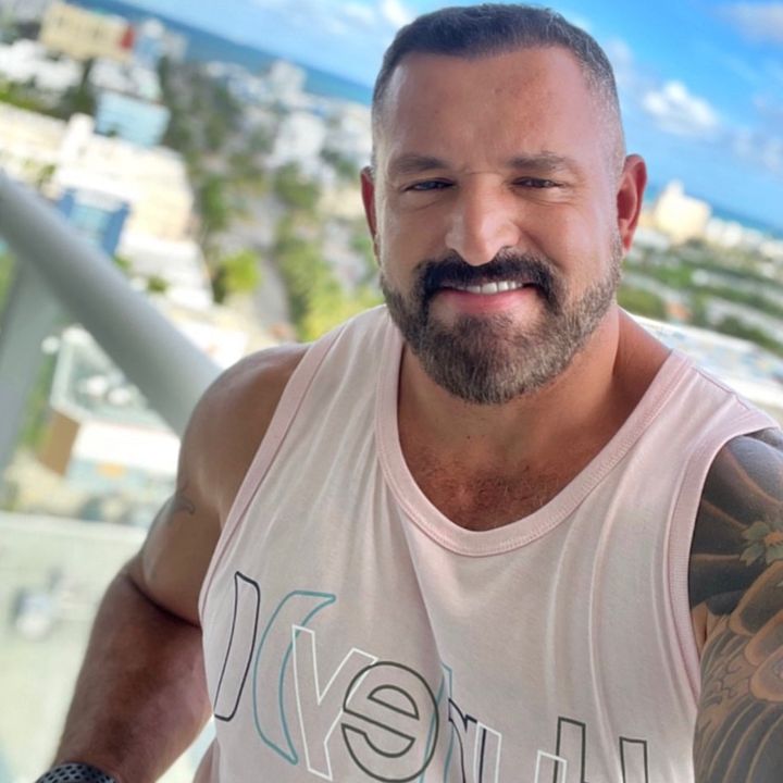 Profile Picture of Jasoncum (@jasoncum19) on Tiktok