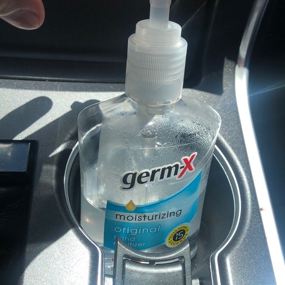 Profile Picture of Lizette Alvarez (@8lisa6) on Poshmark