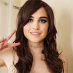 Profile Picture of Claire (@msclaireabella) on Instagram