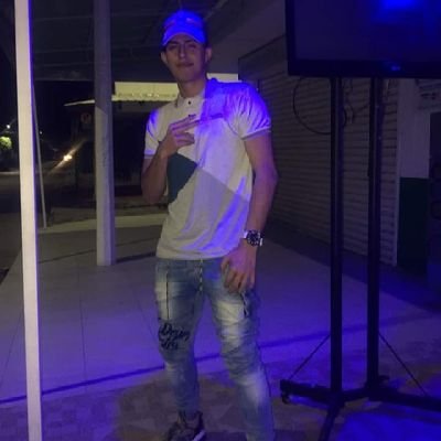Profile Picture of Darwin Alejandro (@DarwinA69571851) on Twitter