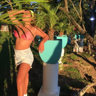 Profile Picture of Daniela Galarza (@MDanielaG18) on Twitter