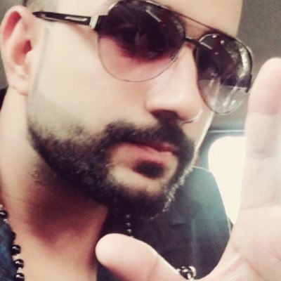 Profile Picture of David (@devender722) on Twitter