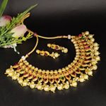 Profile Picture of Glitterings_ galleria (@glitterings_galaria) on Instagram