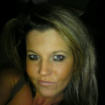 Profile Picture of Tracey Dickson (@traceydee42) on Twitter