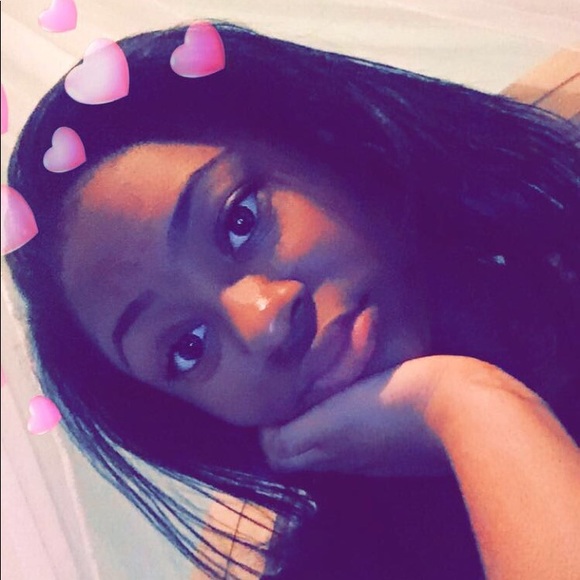 Profile Picture of Natalyn Moore-johnson (@ktxanastasia_) on Poshmark