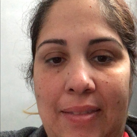 Profile Picture of Eva Andreadis (@ottawa77) on Poshmark